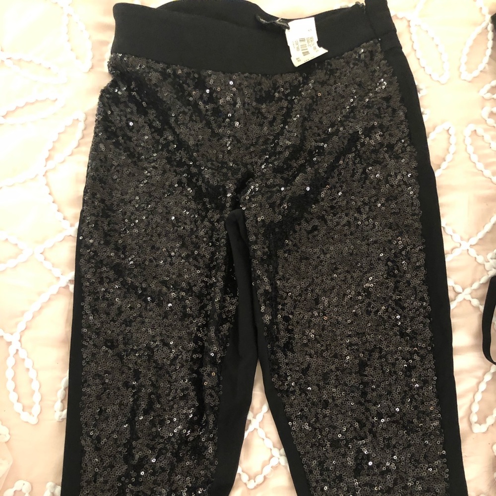 Black sequins leggings